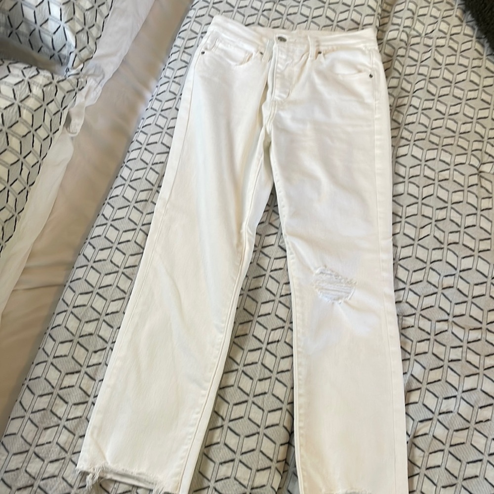 Levi’s High Rise Straight Crop